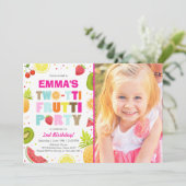 Invitation de la fête de deux tti frutti Tutti fru (Debout devant)