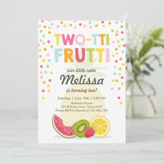 Invitation de la fête de deux tti frutti Tutti fru (Debout devant)