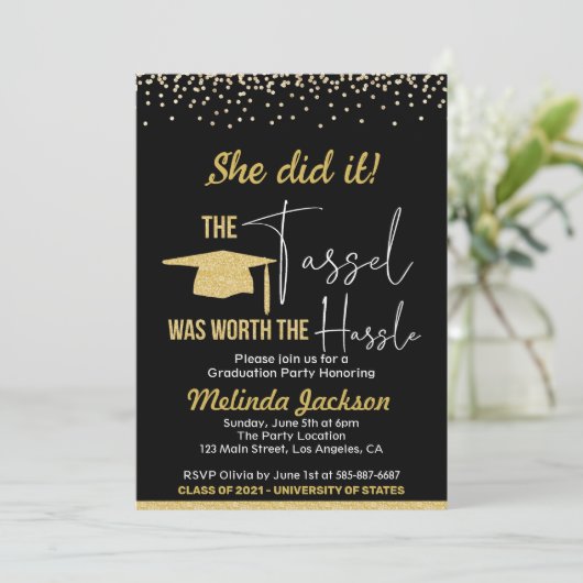 Invitation de la fête de graduation (Debout devant)