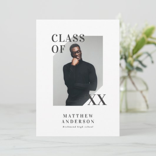 Invitation de la fête de graduation de la typograp (Debout devant)