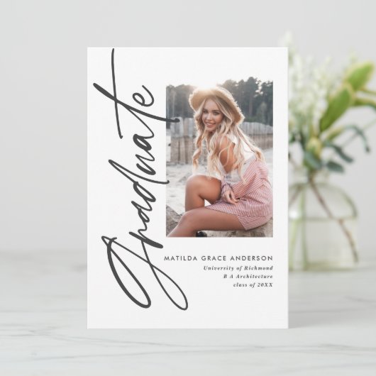 Invitation de la fête de graduation de la typograp (Debout devant)