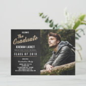 Invitation de la fête de remise des diplômes | Tab (Debout devant)