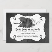 Invitation de la fête d'Halloween Sorcière volant (Devant)