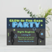 Invitation de la fête noire pour les enfants (Debout devant)