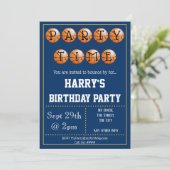 Invitation de la partie de basket-ball (Debout devant)