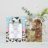 Invitation de l'anniversaire de la vache Deux 2e f (Debout devant)
