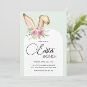 Invitation de lapin de brunch de Pâques (Debout devant)