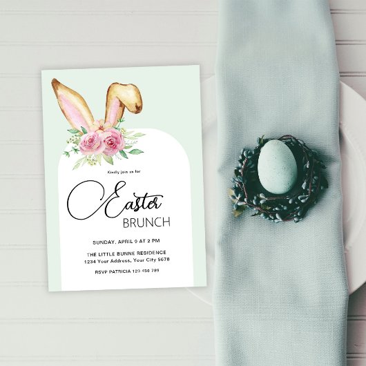Invitation de lapin de brunch de Pâques