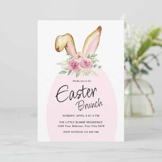 Invitation de lapin de brunch de Pâques (Debout devant)