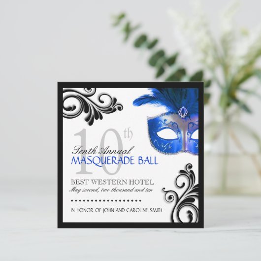 Invitation de mascarade (Debout devant)