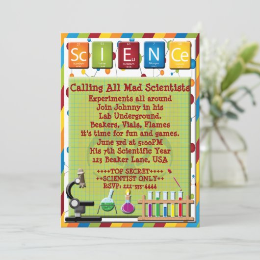 Invitation de microscope à risque de bécher scient (Debout devant)