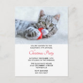 Invitation de Noël avec un chat mignon mordant un  (Devant)