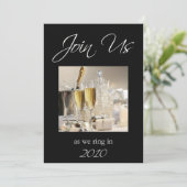 Invitation de partie de réveillon de la Saint (Debout devant)