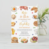 Invitation de petit-déjeuner brunch anniversaire (Debout devant)