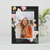 Invitation de photo de remise de diplôme florale d (Debout devant)