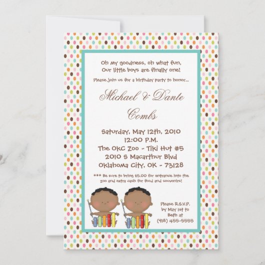 invitation de pièce d'anniversaire de JUMEAU de (Devant)