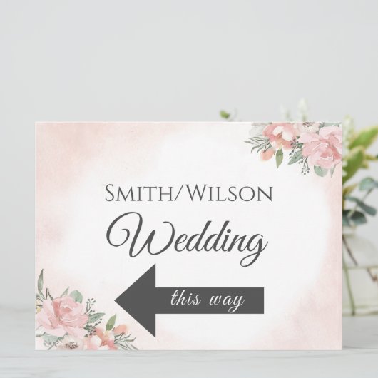 Invitation de plage florale avec flèche directionn (Debout devant)