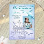 Invitation de Quinceañera Carriage Turquoise et Bl<br><div class="desc">Invitation vos invités Quinceañera avec une charrue glittery entourée de libellules bleues et turquoise. Aquarelle texture avec parties scintillant chariot de cheval sera belle avec invitations assorties, cartes rsvp, enveloppes, étiquettes et autocollants. Ajoutez facilement votre photo et transférez cette dragonfly bleue lunatique et la conception de la calèche à d'autres...</div>