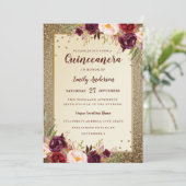 Invitation de Quinceanera doré à fleurs bordeaux (Debout devant)