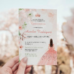 Invitation de Quinceanera rose pâle<br><div class="desc">Célébrez votre fête d'anniversaire de quinceanera avec style avec notre élégante invitation à la robe rose floue Quinceanera anniversaire. Cette invitation unique présente un design magnifique avec des fleurs d'aquarelle botanique et des roses, accentué par une couronne tiare de parties scintillant d'or rose. C'est le choix idéal pour une fête...</div>