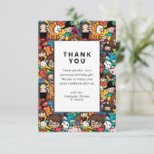 Invitation de remerciement d'anniversaire sur le t (Debout devant)