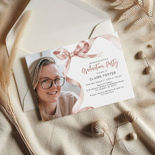 Invitation de remise de diplômes avec photo et nœu