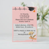 Invitation de remise de diplômes modifiable pour é (Debout devant)