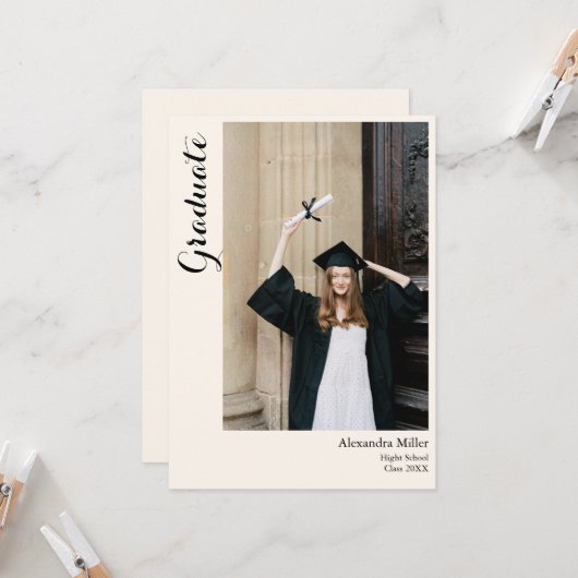 Invitation de remise des diplômes simple et neutre (Devant/Arrière en situation)