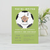 Invitation de soccer photo verte deuxième annivers (Debout devant)