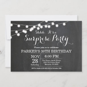 Invitation de surprise d'anniversaire 30 ans Table