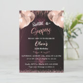 Invitation de surprise d'anniversaire rose gold po (Debout devant)