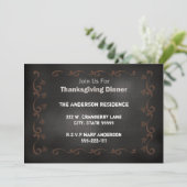 Invitation de Thanksgiving sur tableau noir (Debout devant)