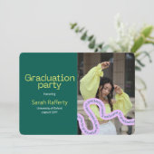 Invitation de typographie verte moderne (Debout devant)