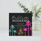 Invitation de week-end de jeune fille au palmier c (Debout devant)