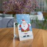 Invitation de Winter Père Noël<br><div class="desc">Un père Noël debout dans la neige dans une scène père Noël d'hiver. Cette conception semble vraiment efficace sur ces invitations</div>