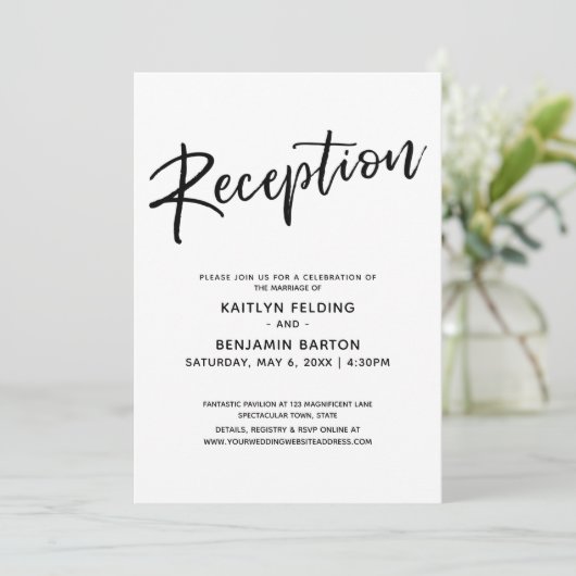 Invitation Décontracté Écriture Manuelle Simple Réception De  (Debout devant)