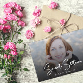 Invitation Décontracté Script Blanc 4 Photo Sweet 16 Annivers