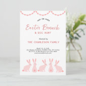 Invitation Déjeuner de Pâques avec un lapin mignon (Debout devant)