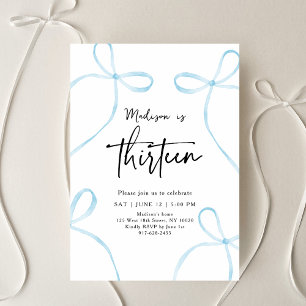 Invitation Délicate Bleue Bow Coquette 13e anniversaire