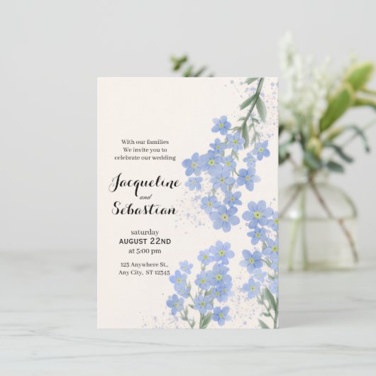 Invitation Delicate Blue Forget-Me-Not Wedding (Debout devant)