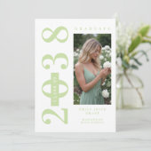 Invitation Delicate MInimalist Graduate Light Green Shades  (Debout devant)