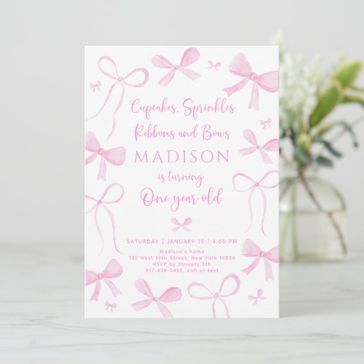 Invitation Delicate Pink Bows First Birthday (Debout devant)