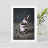 Invitation delicious breakfast (Debout devant)