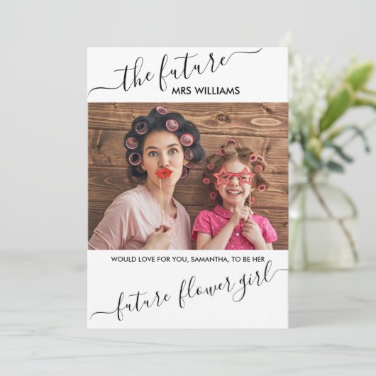 Invitation Demande en mariage de la future Mme par une fille  (Debout devant)