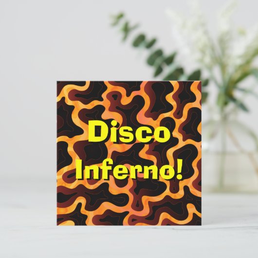 Invitation d'enfer de disco (Debout devant)