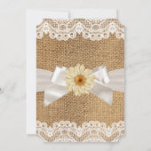 Invitation Dentelle Crème Burlap Rustique, Nœud Fleur Gerbera (Dos)