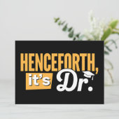 Invitation Désormais c'est Dr PhD diplômé diplôme de doctorat (Debout devant)