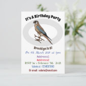 Invitation dessin animé d'oiseau-kestrel américain (Debout devant)