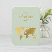 Invitation Destination Mariage Monde Passport Sage Vert Or (Debout devant)