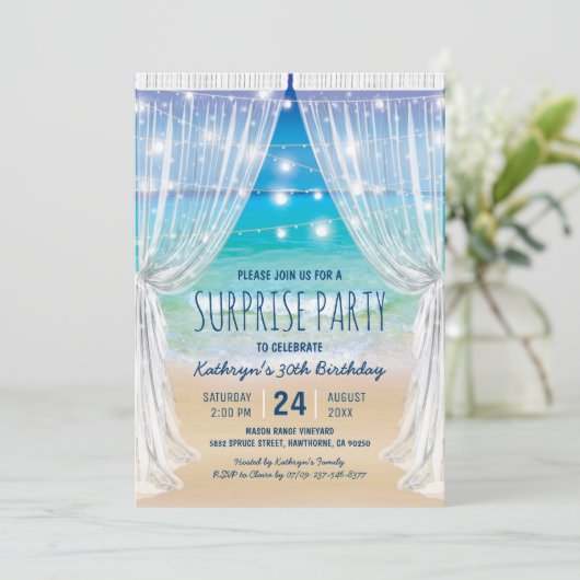 Invitation Destination Plage Surprise Anniversaire (Debout devant)